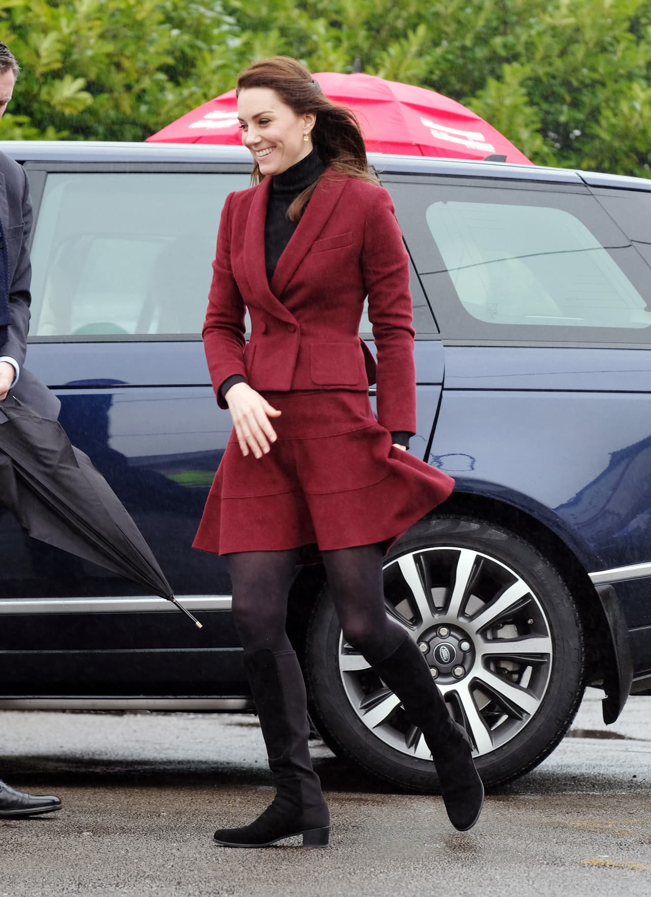 La Duquesa de Cambridge ha tenido varias malas experiencias con los vientos londinenses.