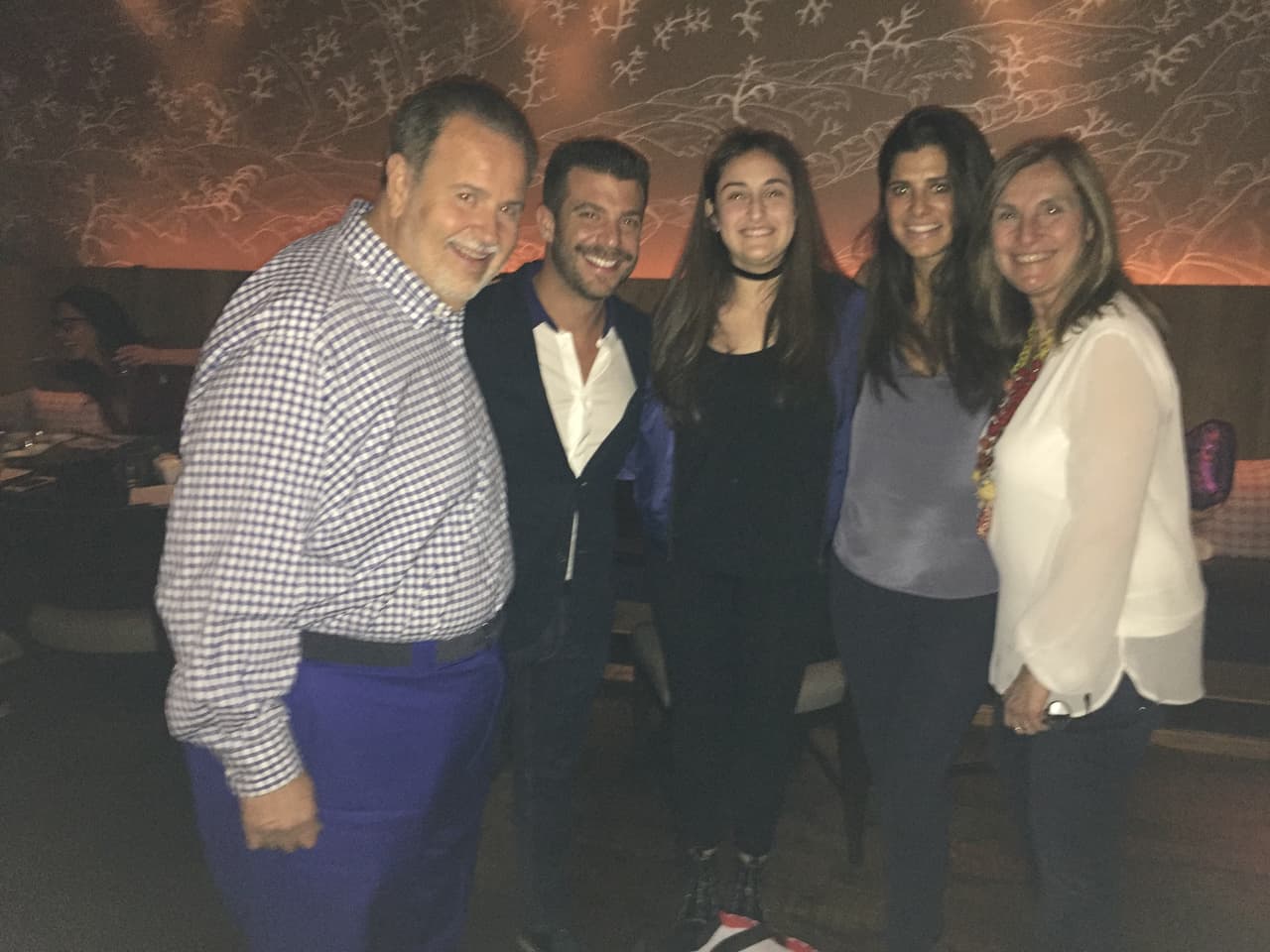 El regalo que pidió Mía fue un viaje a la isla de Mikonos en Grecia para el verano.