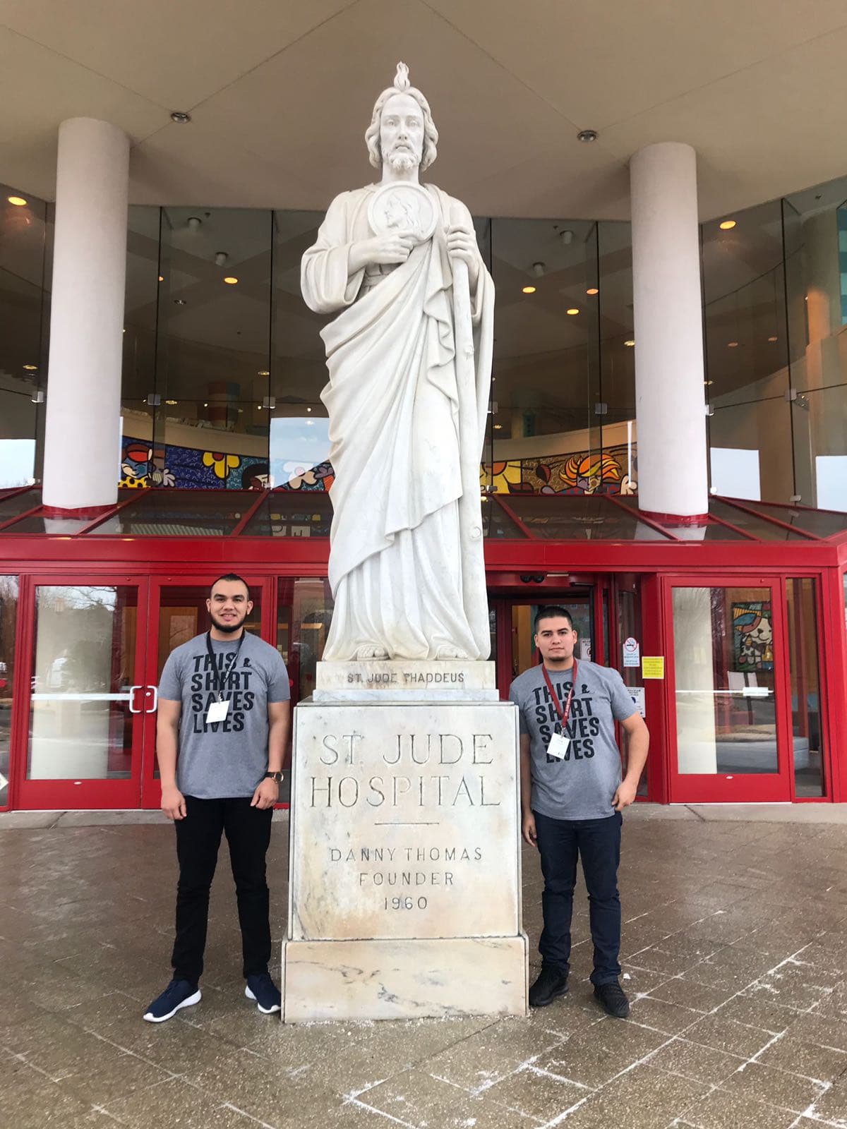 Recientemente varios de los integrantes de la banda estuvieron en la gala anual del St. Jude Children Hospital, un orgullo para ellos ya que es la segunda ocasión que son invitados.