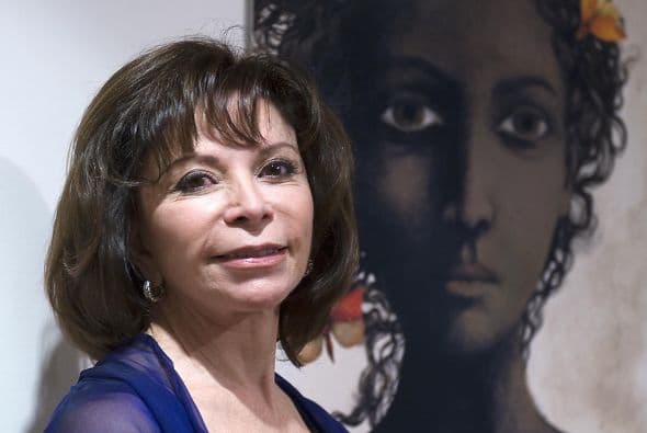 ISABEL ALLENDE: La escritora chilena es sinónimo de éxito literario y se calcula que ha vendido unos 57 millones de ejemplares, que se han traducido a 35 idiomas. Ha dejado su impronta en las letras latinoamericanas.