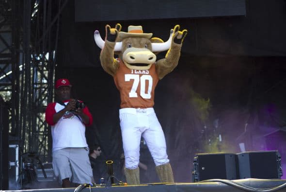 Miles de asistentes de todo el mundo disfrutaron de más de 180 presentaciones de bandas como Pearl Jam, Eminem y Outkast.