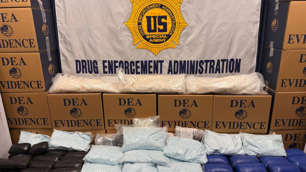 "Vamos por ustedes": DEA Phoenix incauta millones de pastillas de fentanilo y manda un mensaje al Cártel de Sinaloa