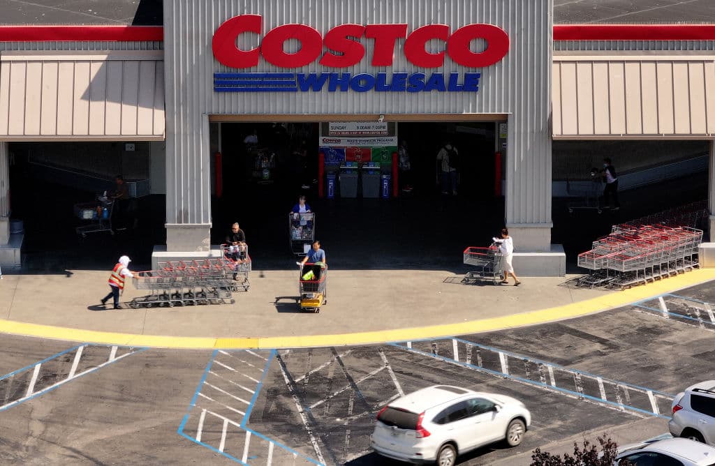 Desde que abrió sus puertas en el 1983, Costco se ha mantenido en constante expansión, contando incluso con su propia marca, Kirkland.