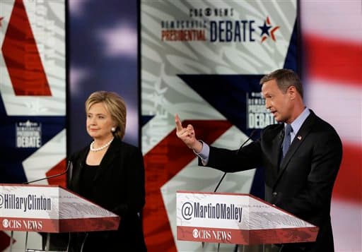 Clinton y O'Malley pugnan en Iowa por ser el candidato demócrata más proinmigrante