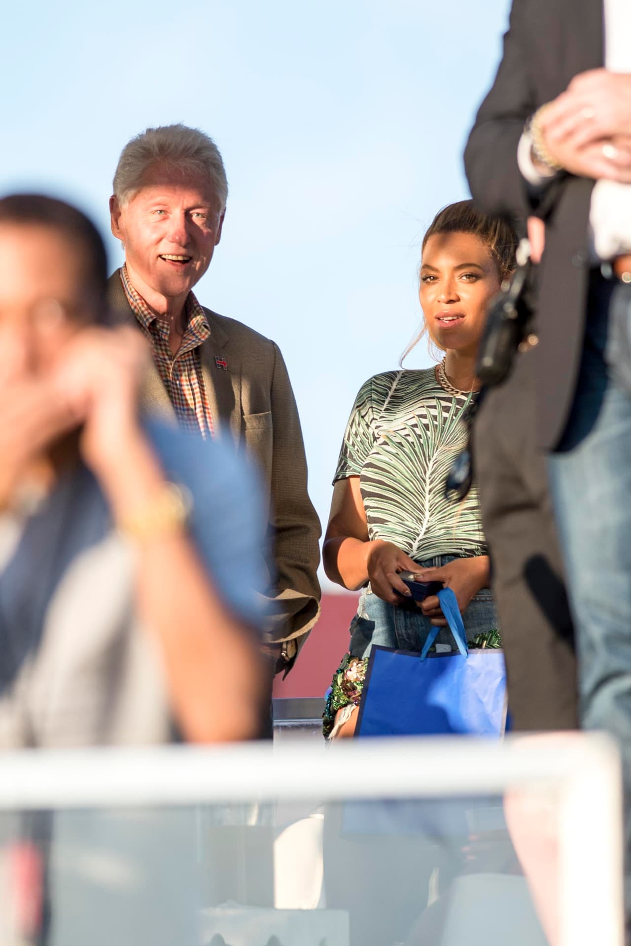 Disfrutaron juntos de algunos números musicales.