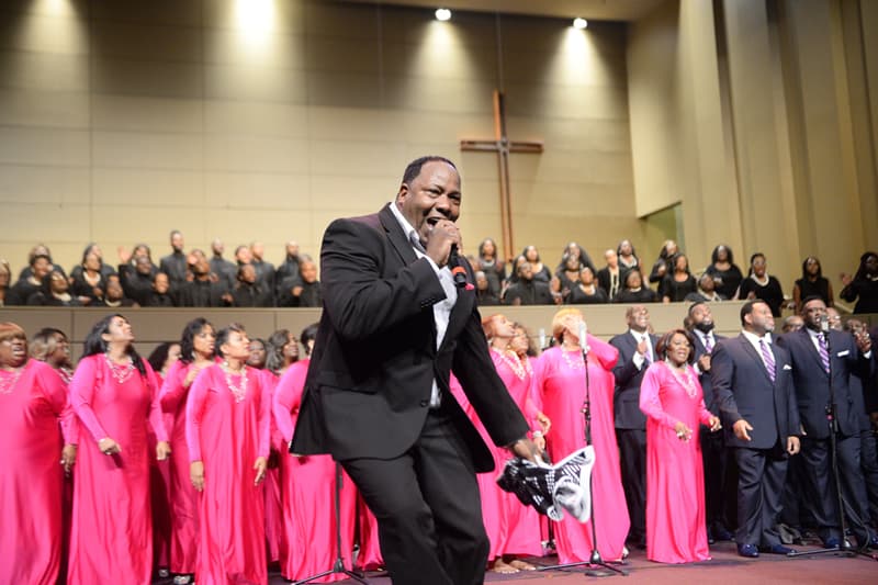 <h3 class="cms-H3-H3">Chicago In Tune Festival</h3>
<br>El 3 de septiembre, puede ver presentaciones de actos como LaShon Brown, Pastor Maceo y The Tommies Reunion Choir durante una celebración de música gospel en el Pritzker Pavilion en Millennium Park. El mismo lugar tendrá el 4 de septiembre otro concierto con el Jazz Institute of Chicago, que incluye sets de Ari Brown, Marquis Hill y Lizz Wright. Todos los conciertos se llevan a cabo de 5:30 a 8:30 pm y la asistencia es gratuita; no se requieren reservaciones.