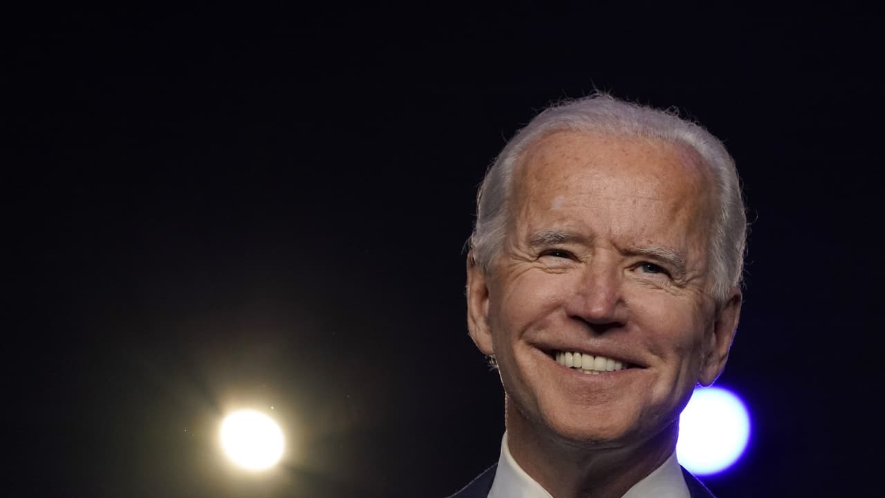 La democracia se impuso y los latinos fueron clave para elegir a Biden