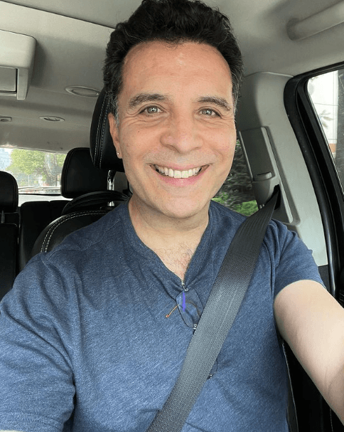 <b>Felipe Nájera </b>
<br>A lo largo de su carrera en la farándula, Felipe se ha ganado el corazón de sus fans con producciones como ‘Rebelde’, ‘Verano de amor’ y ‘Clase 406’.