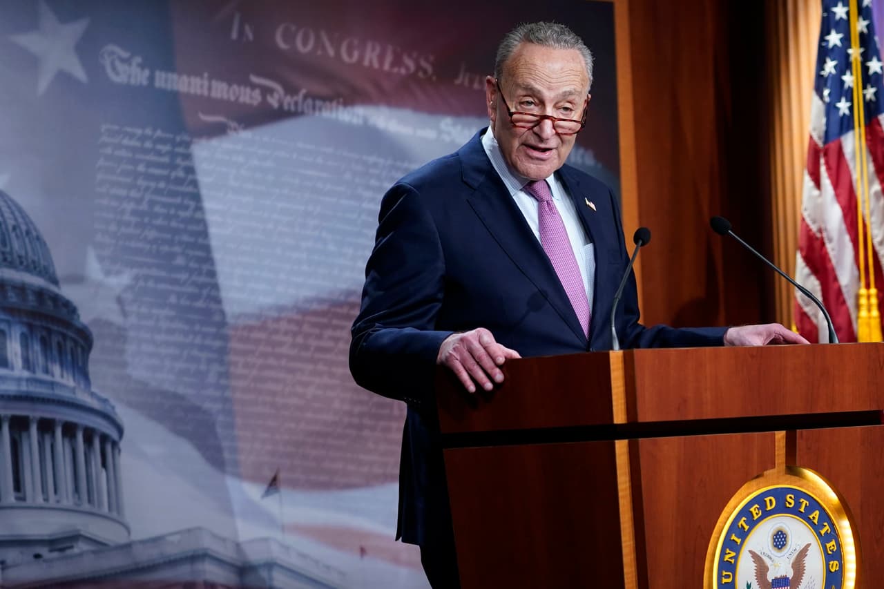 Schumer pide a los republicanos desechar la audiencia sobre "irregularidades" electorales