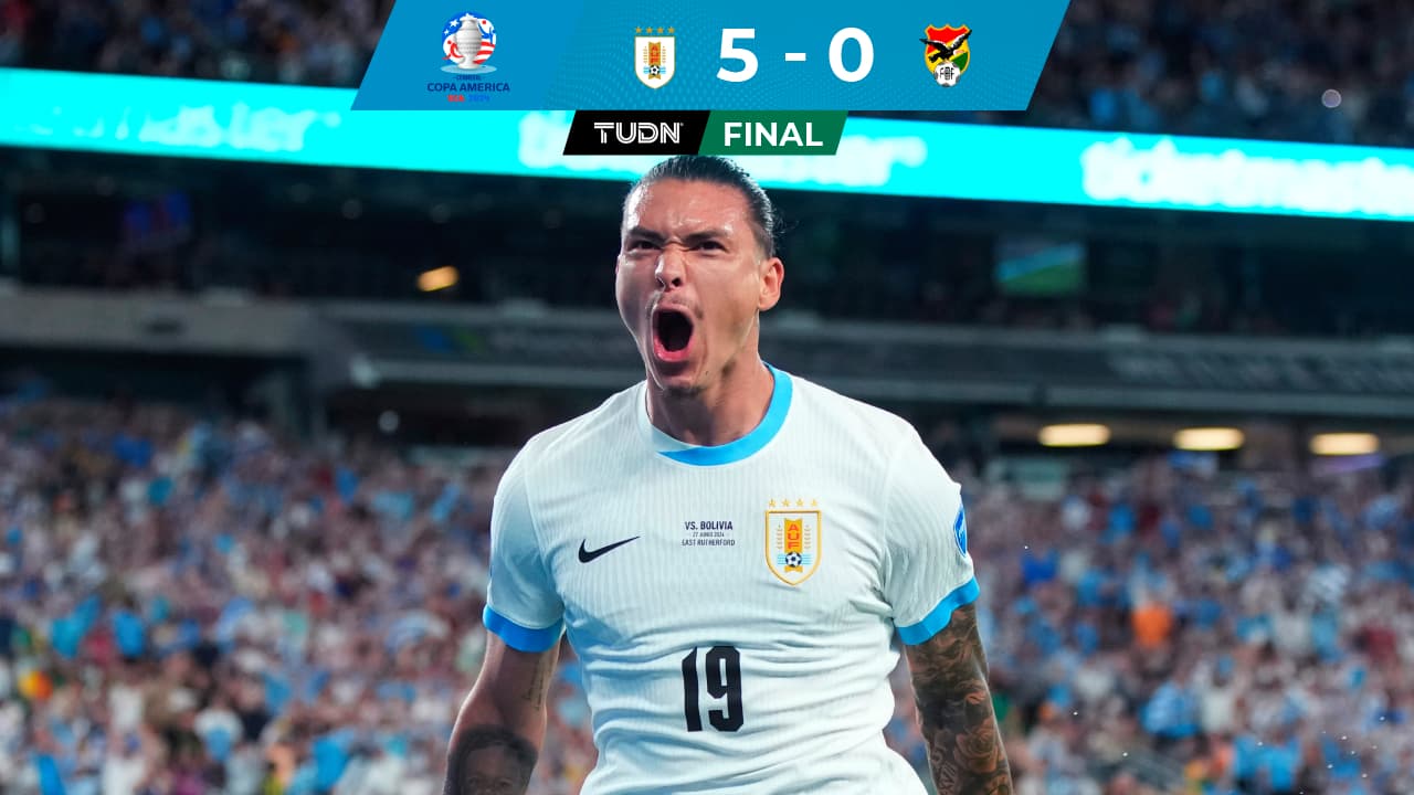 Gana, gusta y golea... Uruguay avanza virtualmente a Cuartos de Final