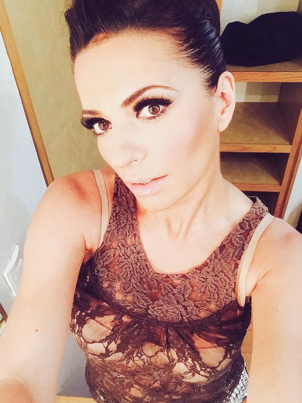 A los tres meses de haber dado a luz a Santiago, el hijo que tuvo con Sebastián Rulli, 
<b>Cecilia Galliano</b> sufrió una fuerte punzada en el vientre que la mandó al hospital.