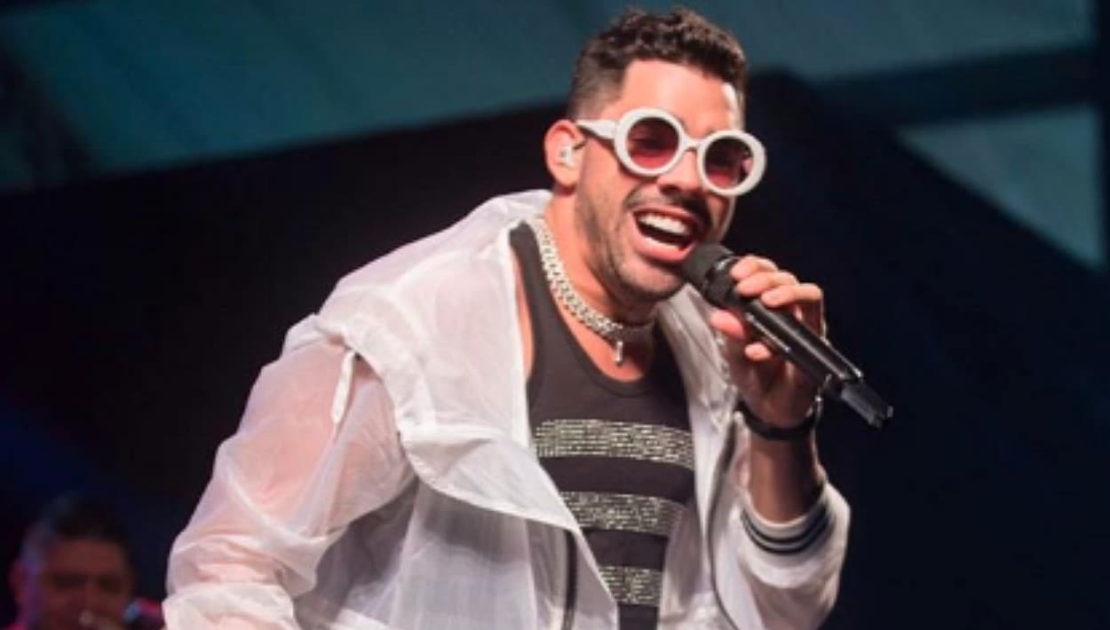 Muere el cantante Gabriel Diniz al caer el avión que lo llevaba a celebrar el cumpleaños 25 de su novia