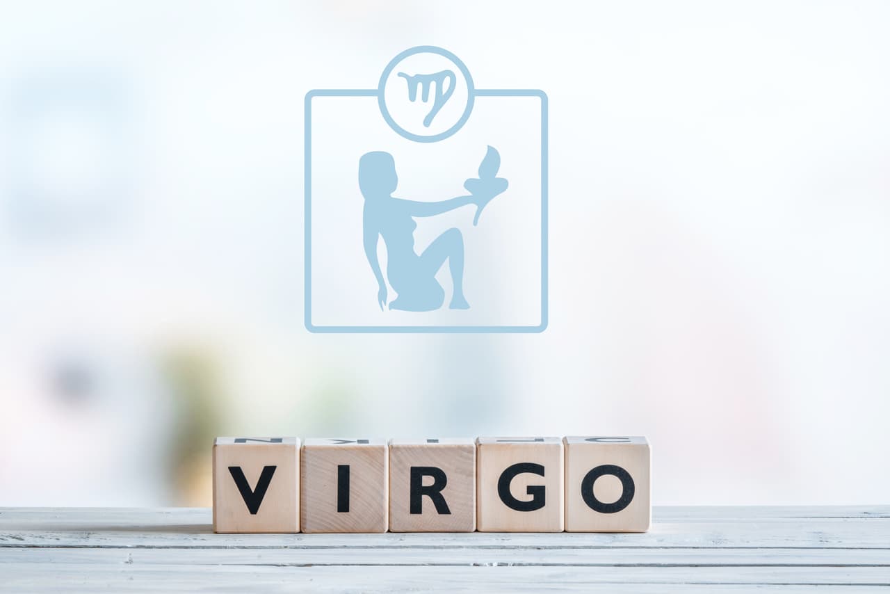 <b><u>Virgo en enero</u></b>
<br>
<b><u>Decisiones acertadas</u></b>
<br>El mes de enero y el año 2017 se inicia con el tránsito retrógrado de Mercurio, tu regente, planeta de las comunicaciones ente los signos de Capricornio y Sagitario, algo que se define el día 8 cuando retoma su movimiento directo.