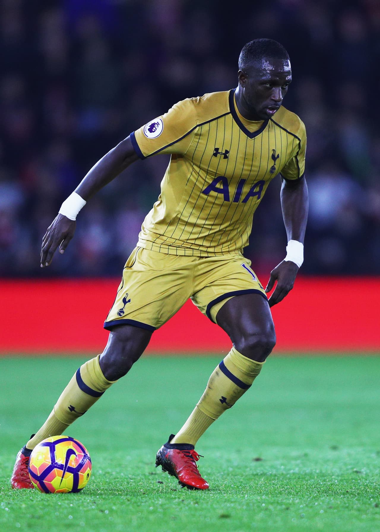 El jugador de Mali Mohamed Sissoko ya hace parte del Shanghai Shenhua, tras pasar del Levante.
