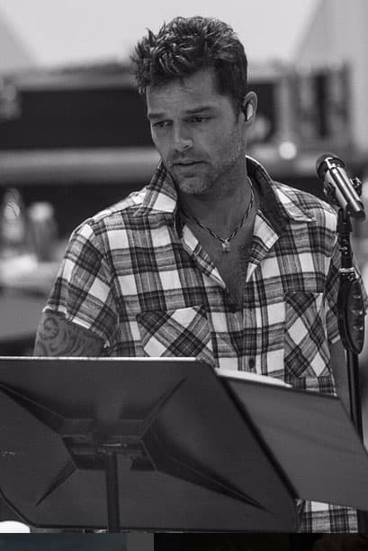 El juez de La Banda no sólo sabe dar consejos de música, también de relaciones y amor.