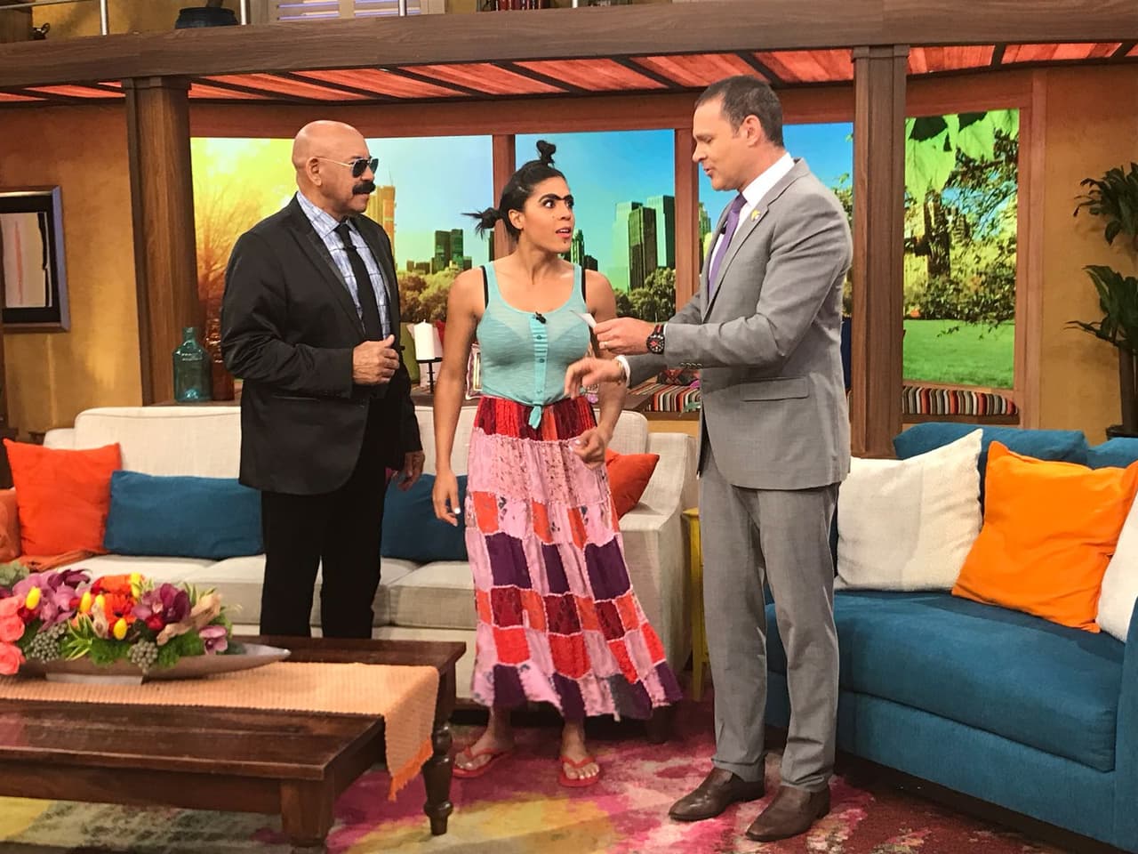 Alan le recordó a Mela la Melaza que, hace unas semanas, ella decía ser hija de Wilfrido Vargas.