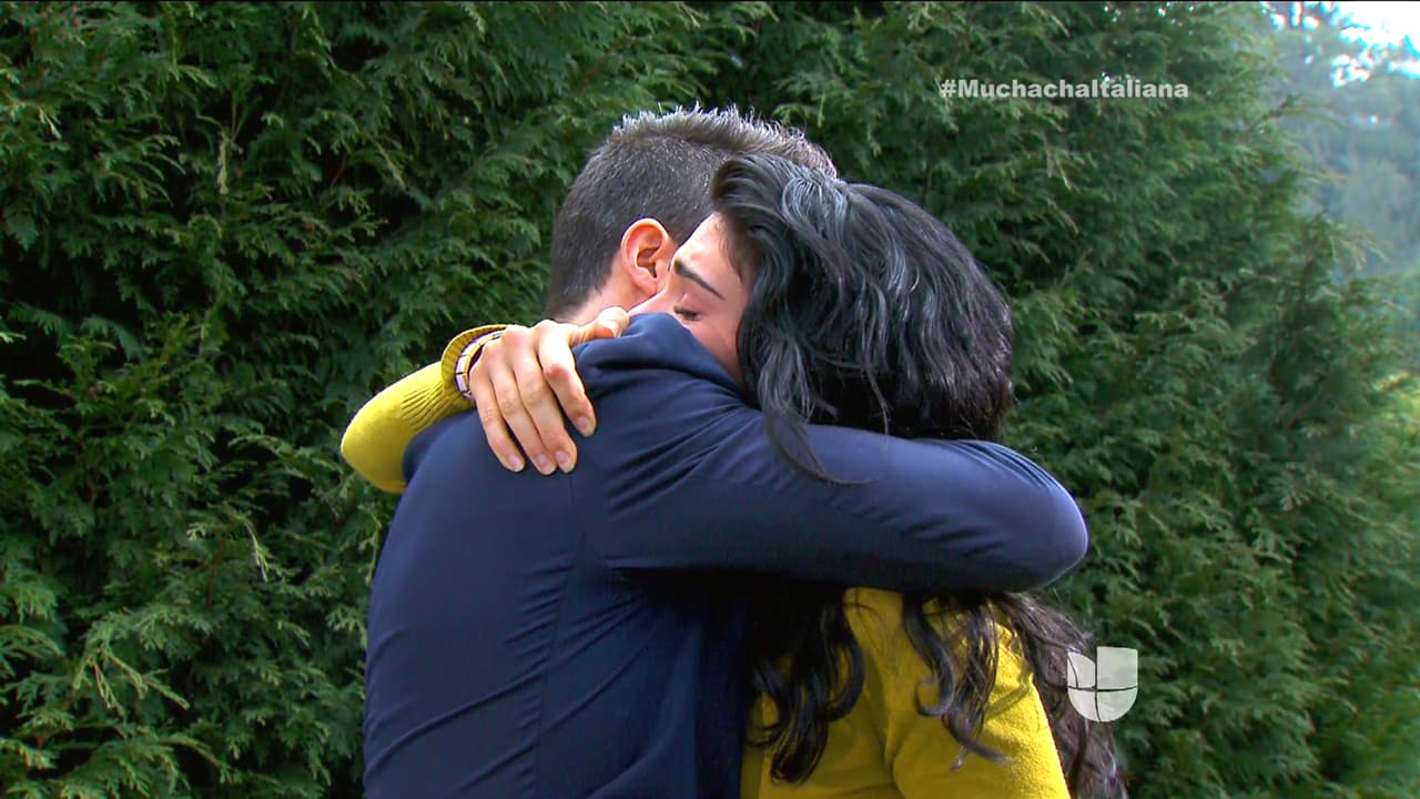 Es su prometido y tiene que ayudarlo en estos momentos difíciles.