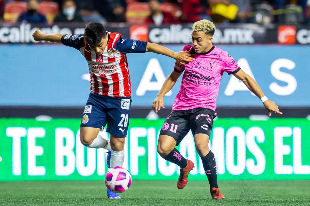 Las ofensivas salen dormidas y el marcador se queda igual de principio a fin y se conforman con el 0-0.