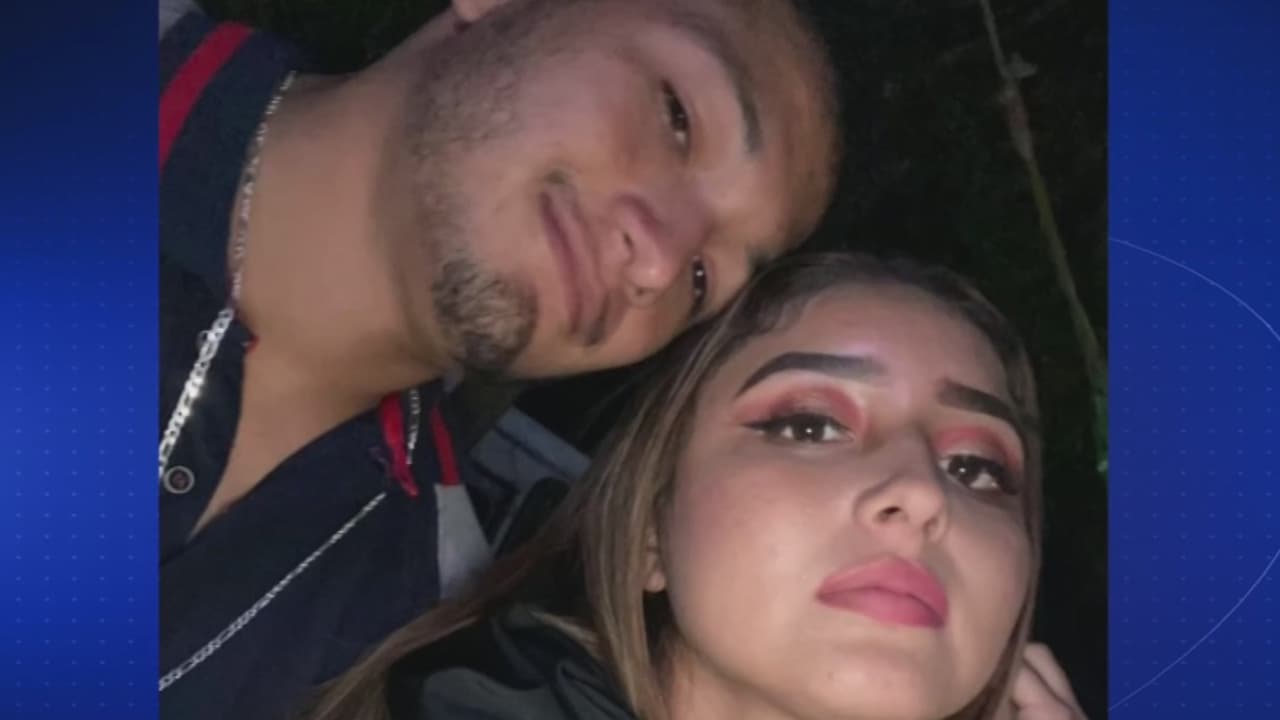 Carlos Hernández tenía 24 años. Nacido en México, envió a Jazmín Álvarez, su novia, la que sería su última comunicación apenas antes del trágico derrumbe: una nota de voz en la que describía: “Sí, mi amor. Acabamos de echar el cemento y estamos esperando a que se seque”.