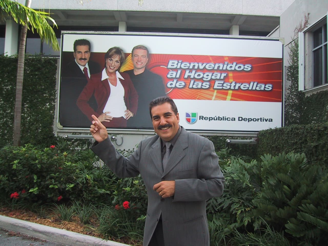 República Deportiva cumple 20 años este domingo y en Univision Deportes estamos de fiesta.