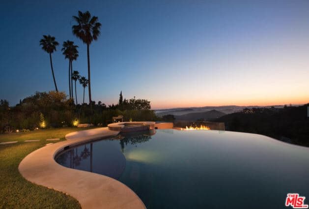 Por esta gran vista, Bieber está pagando $55 mil dólares mensuales.