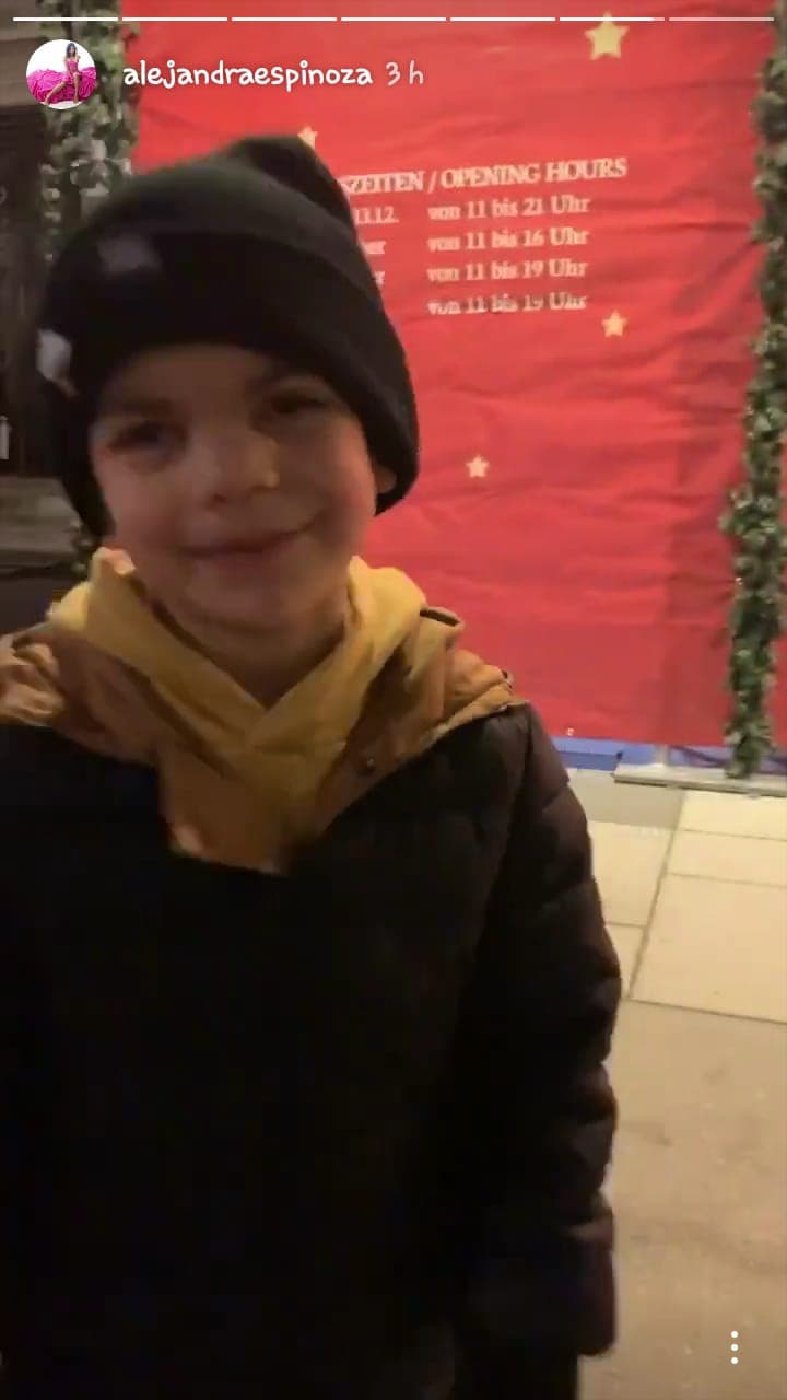 Desde abril de 2019, ella ha mencionado que Matteo le insiste en tener un hermano.