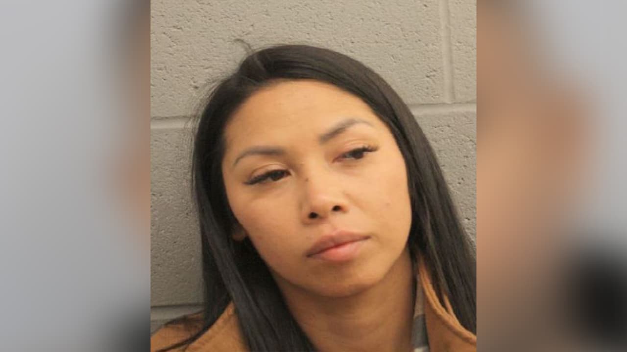 Ranee Tran, está señalada de conducir alcoholizada y se le fijó fianza de $100.