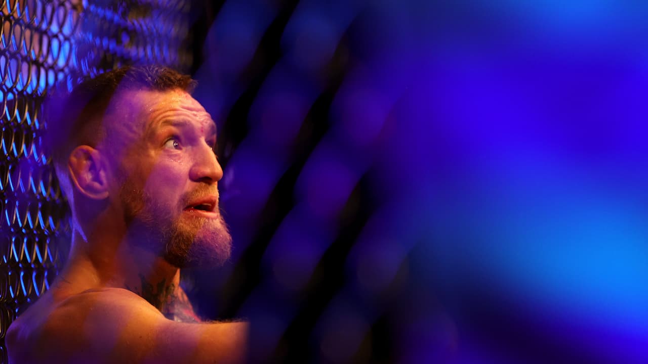 Conor McGregor sufre accidente en su bicicleta y sale ileso 