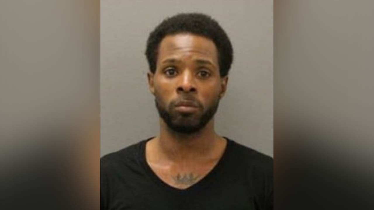 Le rociaron gasolina y la encendieron en llamas: mujer fallece en South Deering y sospechoso enfrenta cargos