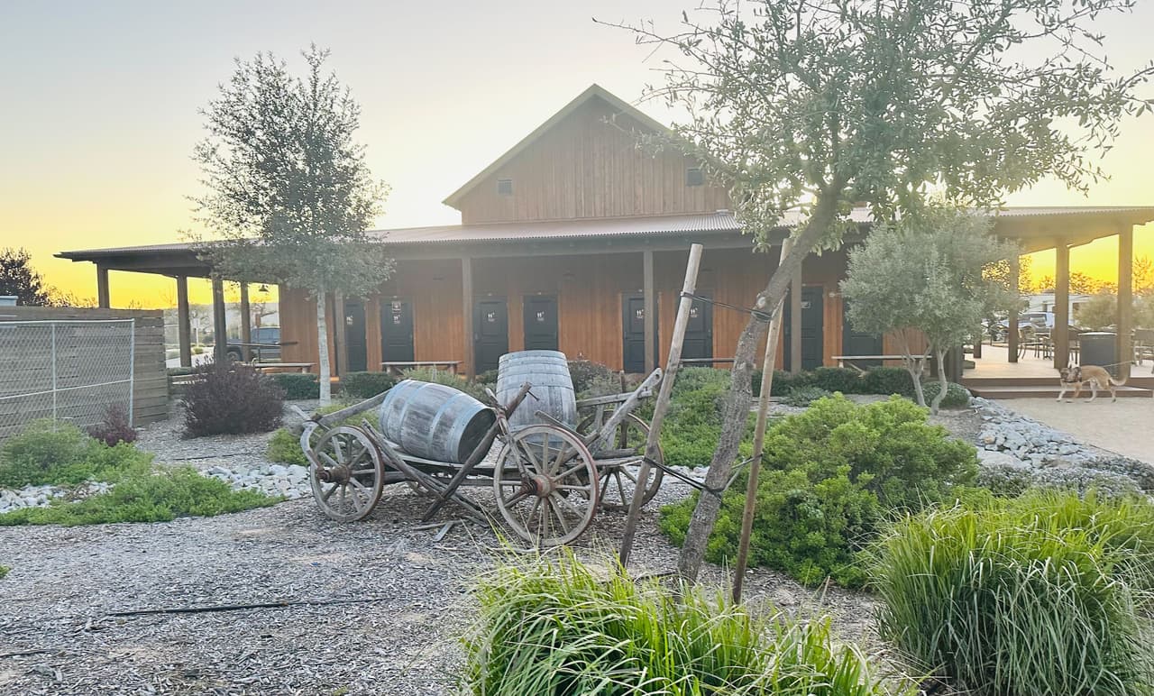 <b>Consejo de viaje:</b> dase al menos 2 a 3 días para experimentar todo lo fascinante de Paso Robles. Una excursión de un día lo limitará, es mejor que sea una escapada de fin de semana largo.
<br>