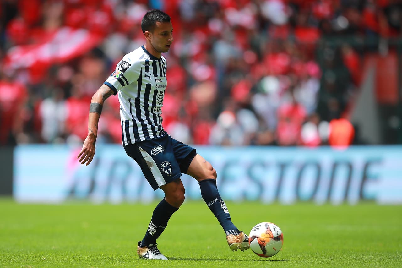 El lateral izquierdo más valioso es Leonel Vangioni. El lateral argentino tiene una carta muy completa y destaca con 83 de ritmo y 75 de físico.