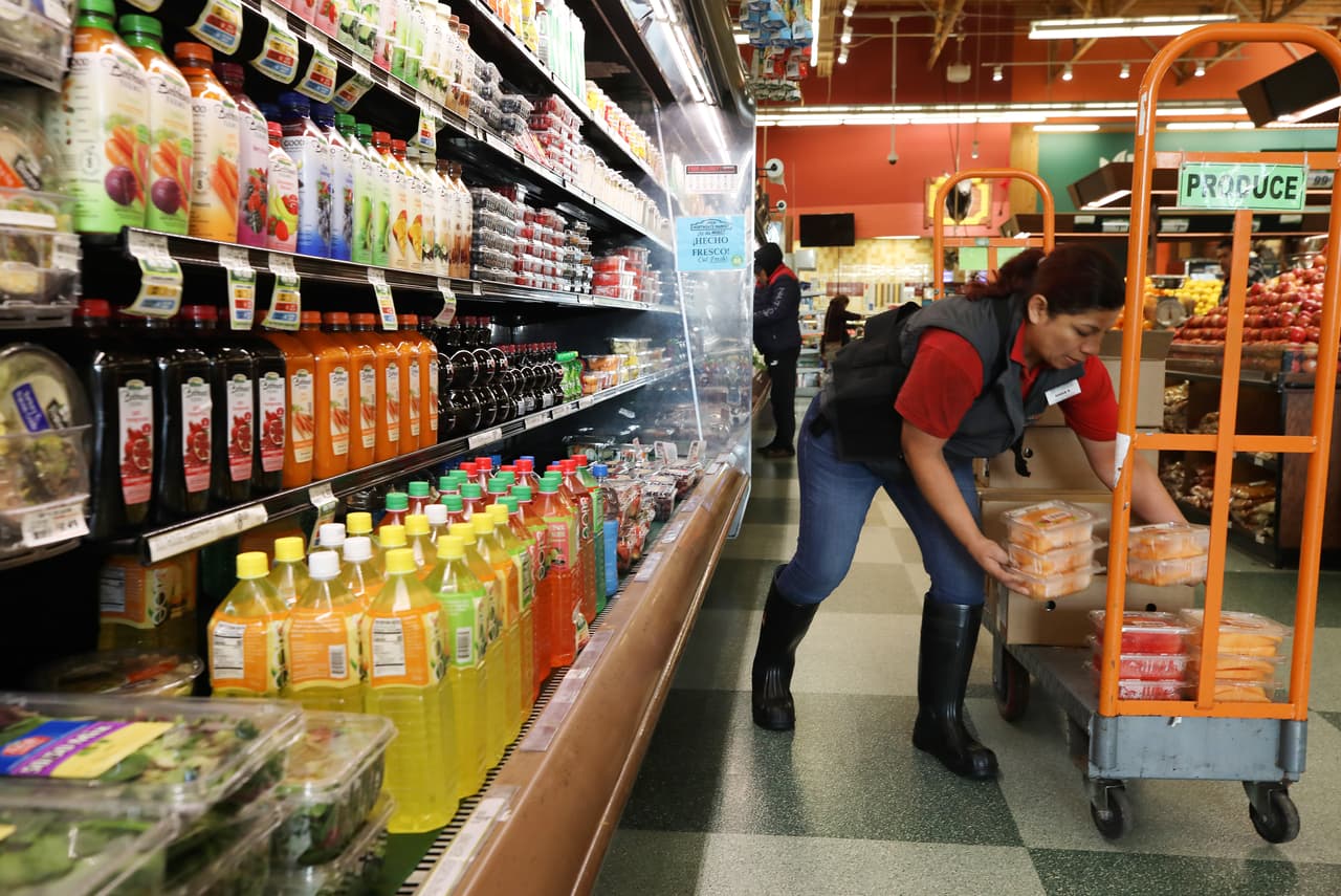 Long Beach aprueba aumento para trabajadores de supermercados por riesgo de coronavirus