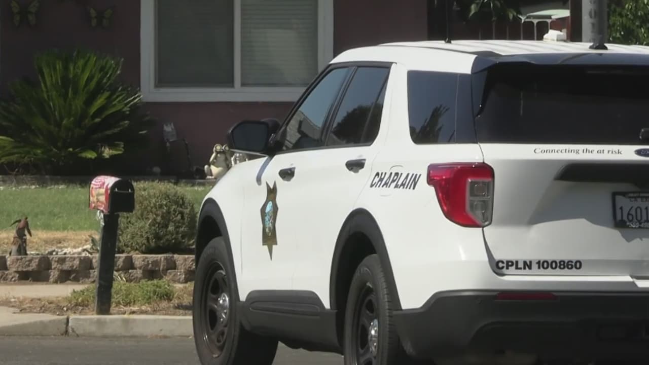 Dos niñas se ahogan en una alberca de Fresno; una murió y otra fue hospitalizada