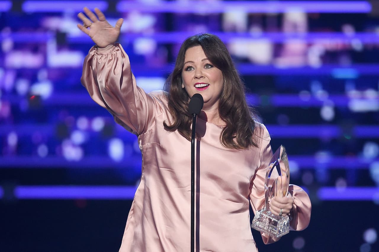 Melissa McCarthy triunfó en las dos categorías de Actriz favorita de comedia en cine y TV.