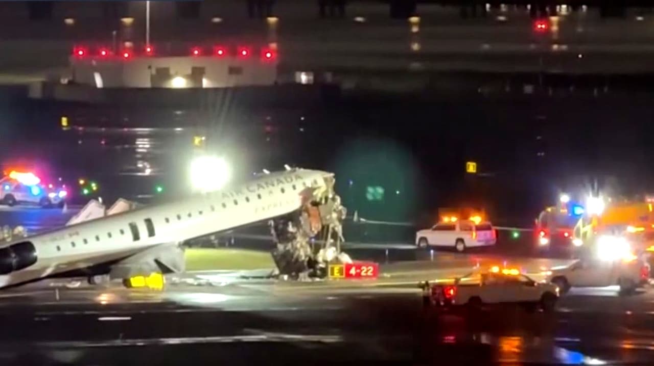 Fallas en el sistema de alerta en pista llevaron al accidente en LaGuardia