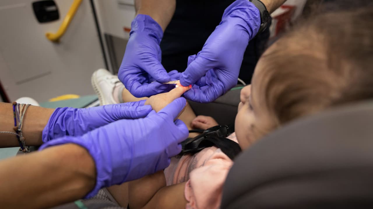 Hospitales pediátricos del norte de Texas se quedan sin camas disponibles en unidades de cuidados intensivos