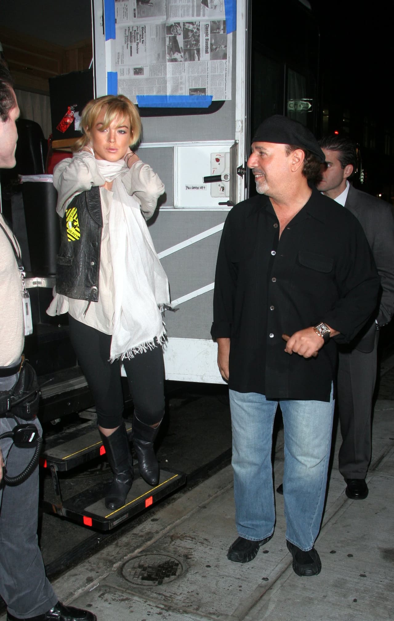 <b>7.- Que Tommy Mottola la había engañado con Lindsay Lohan.</b>
<br>
<br>En el año 2010, en la cuenta de Michael Lohan, padre de Lindsay, se publicaron una serie de tuits difamatorios en contra de la joven actriz, entre los que destacó el de un supuesto romance con Tommy Mottola.