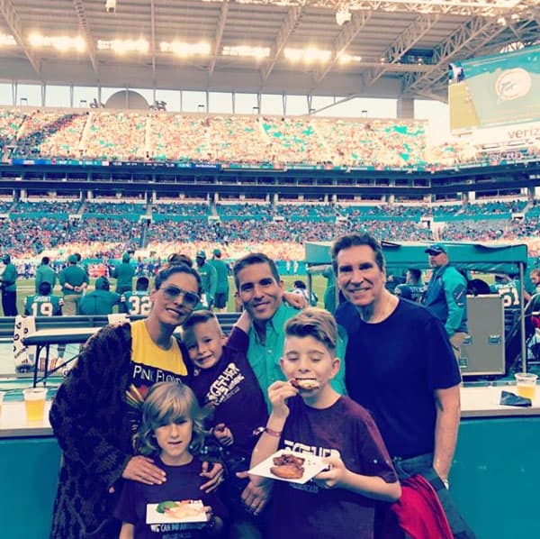 Antes de tener a Mateo, Galilea Montijo conoció a los hijos de su esposo Fernando Reyna: Alexis y Claudio, con los que se llevaba muy bien.