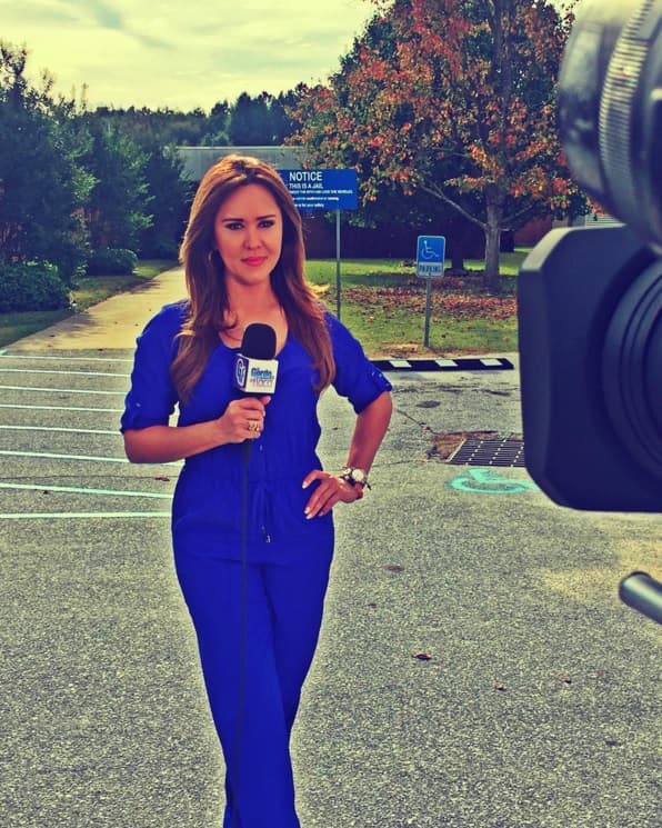 “Hoy por ejemplo antes de salir al show estuve a punto de ir al hospital porque me dio un dolor tan intenso en el estómago, que estuvieron a punto de llevarme y otro compañero me dio unas pastillas, me las tomé y me calmó. Son cosas que la gente no sabe, y yo pensaba ‘ojalá se me quite para poder hacer el en vivo y ya irme al hospital”.