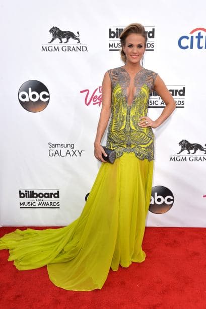 ¿Qué tal el vestido de Carrie? Mira aquí lo último en chismes.