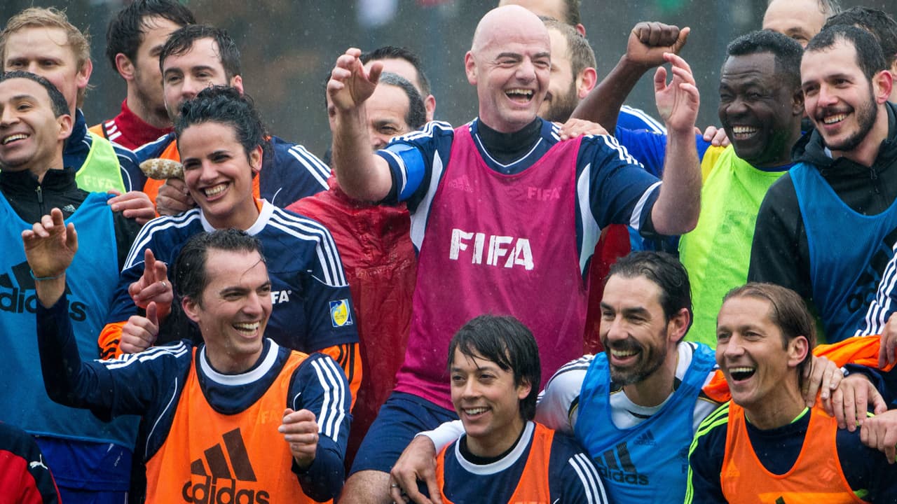 FIFA prefiere el "diálogo" a sanciones por la Superliga  