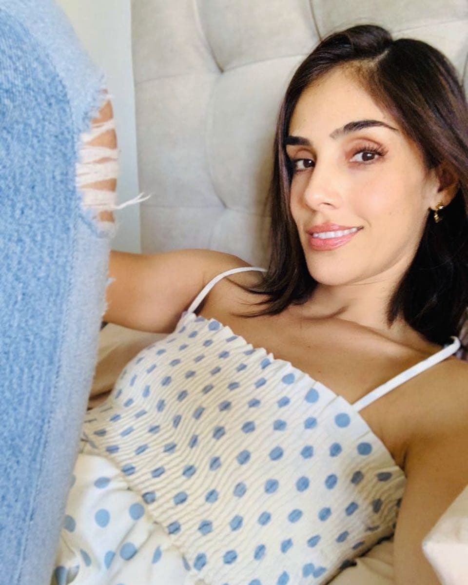 A mediados del mes pasado, la también cantante comentó que lo 
<b><a href="https://www.univision.com/shows/la-usurpadora/sandra-echeverria-lo-dejo-todo-por-la-usurpadora-y-no-se-arrepiente-lo-considera-su-proyecto-mas-exitoso-fotos">había dejado todo</a></b> para participar en ‘La Usurpadora’, proyecto que consideró como el más exitoso de su carrera, y consideró que su sacrificio valió la pena.