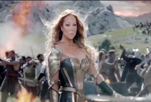 Mariah Carey se convierte en guerrera