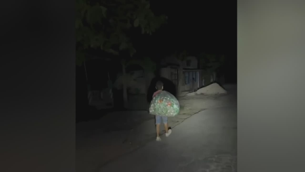 La historia de un niño de 11 años que trabaja en Cuba para ayudar a su madre: "Por favor, ayúdenme"