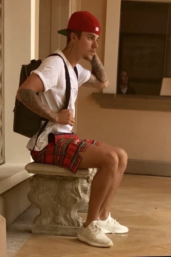 Cada noche en un cuarto de este hotel tiene el precio de $800 dólares, sin embargo por la suite en la que Bieber se estuvo quedando pagó $5 mil dólares la noche.