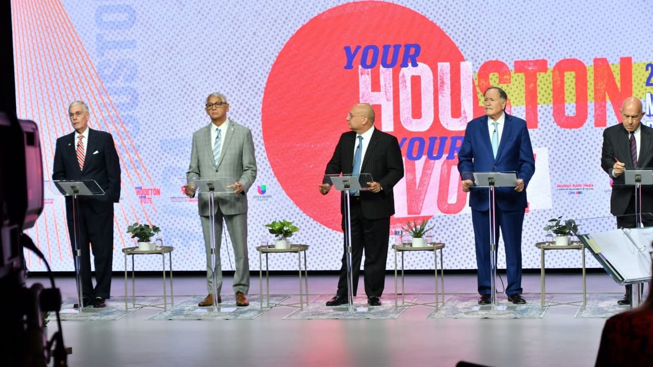 "No veo que la clase política en Houston se esté renovando": Advierte analista político a los votantes