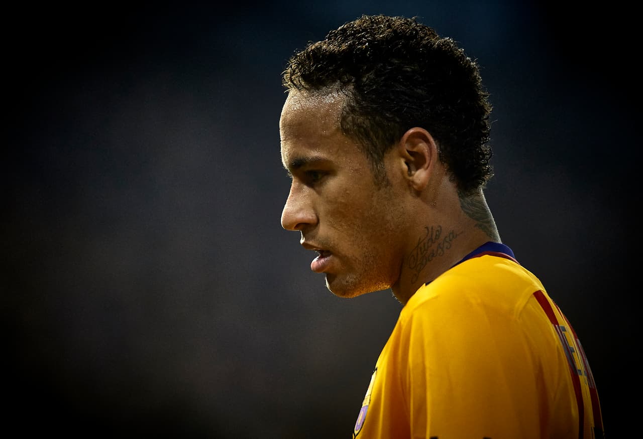 Neymar se lesiona y es duda para el Mundial de Clubes