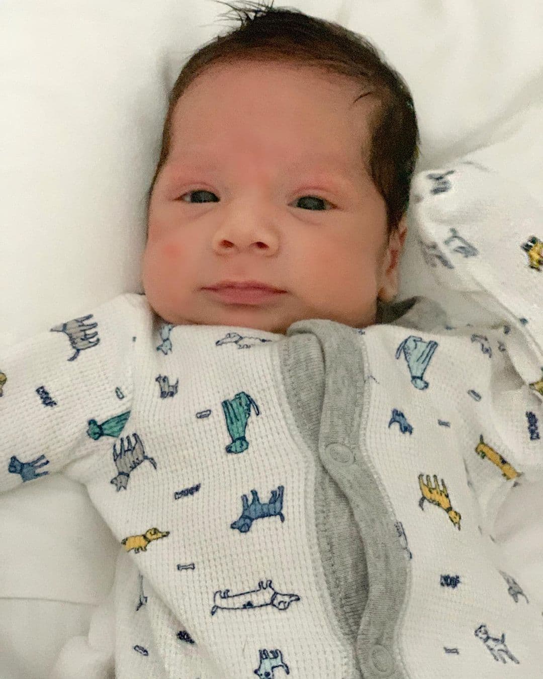Diego Alejandro, hijo de Andrea Chediak, es el más pequeño de la familia, quien tiene 1 año y 6 meses. Así de tierno lucía a días de nacido.