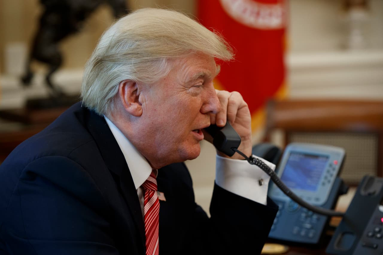 La acusación de Trump contra The Washigton Post y Amazon por unos “impuestos de internet” que no existen