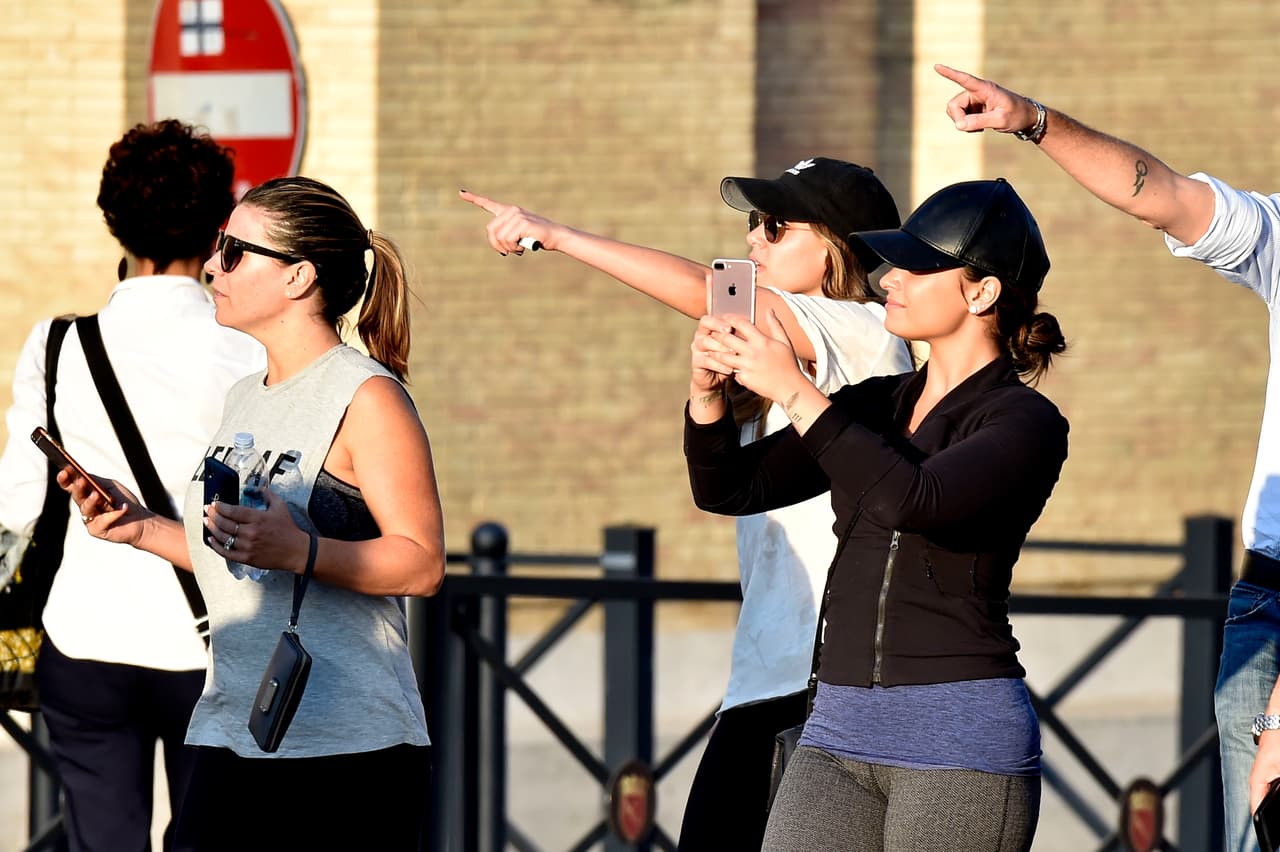 Demi viajó a Roma.